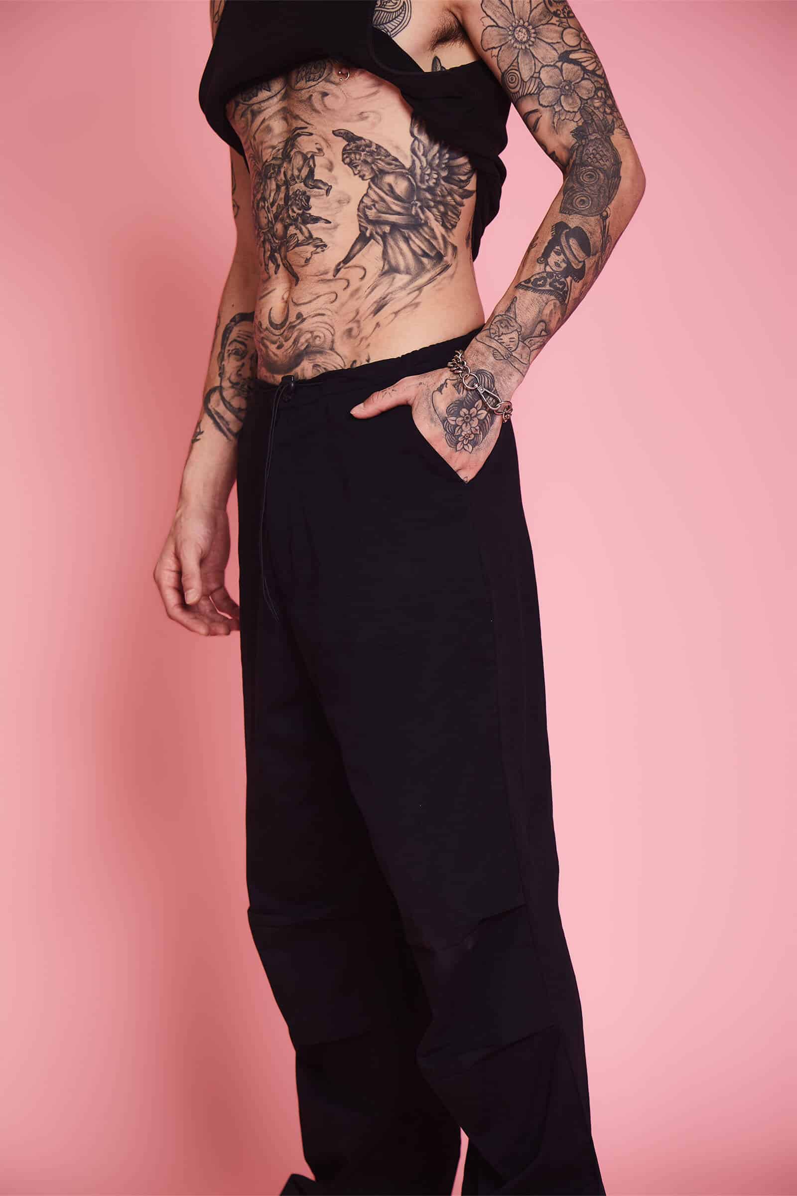 Black-parachute-pants-4.jpg