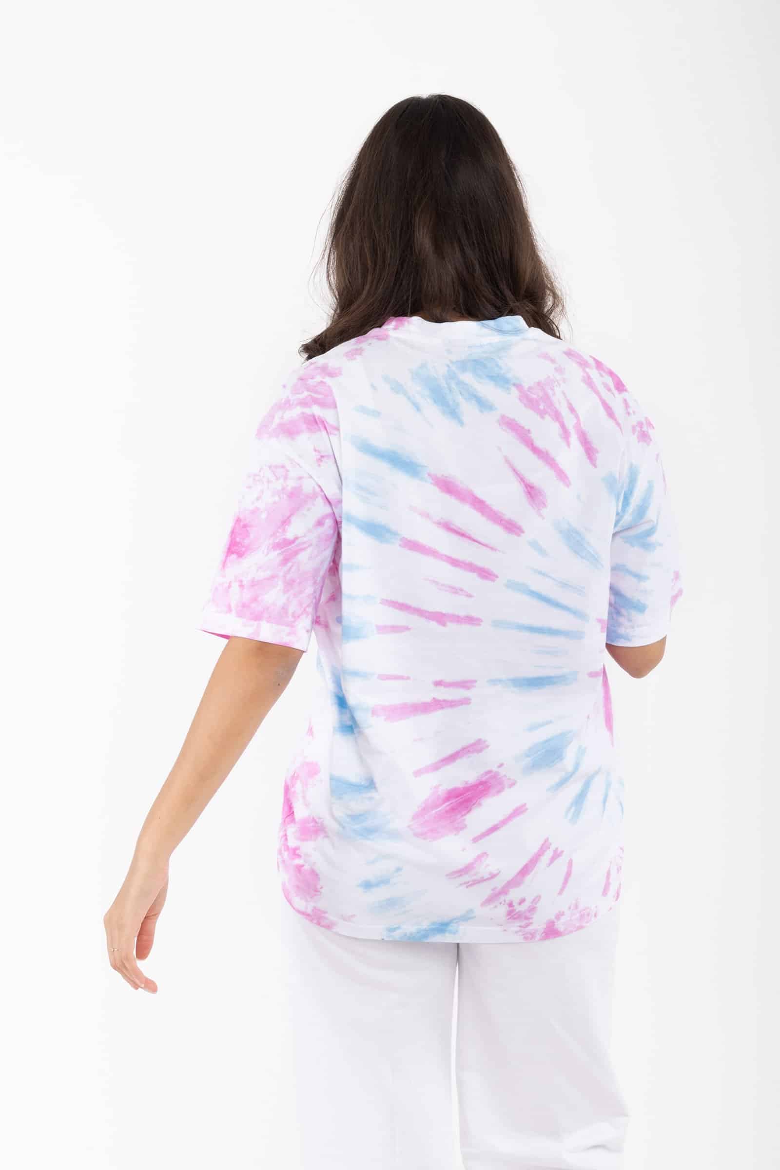 Bonkerscorner_Strawberry_skies_Tie_dye_oversized_tshirt_6927.jpg