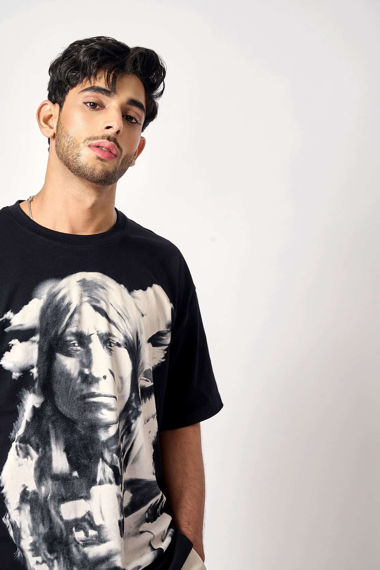 Bonkerscorner_indigenous_oversized_tshirt_11085.jpg