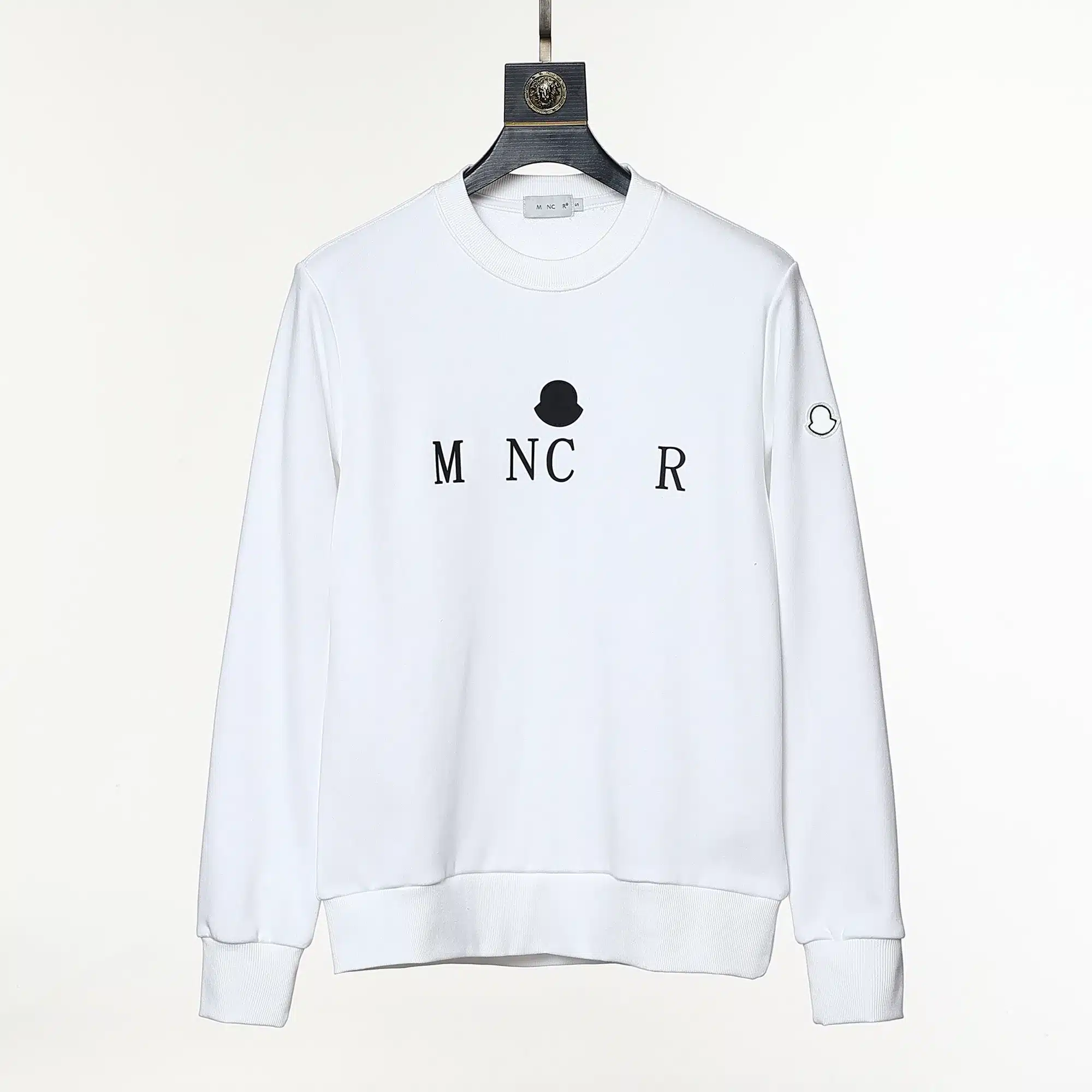 e8c13149-3b23-4122-bf1a-5ed0e2052877