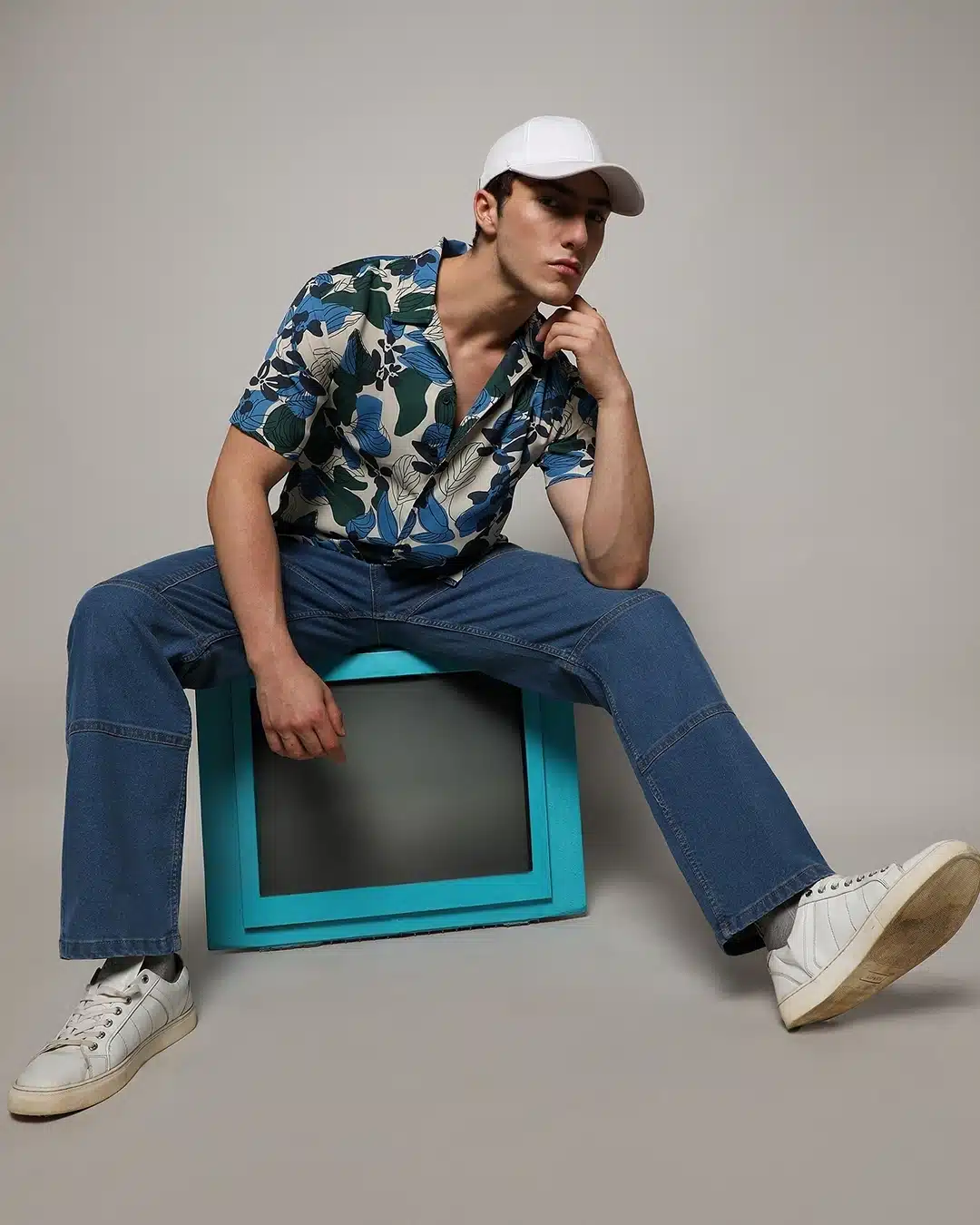 men-s-beige-floral-printed-relaxed-fit-shirt-629634-1705499368-4