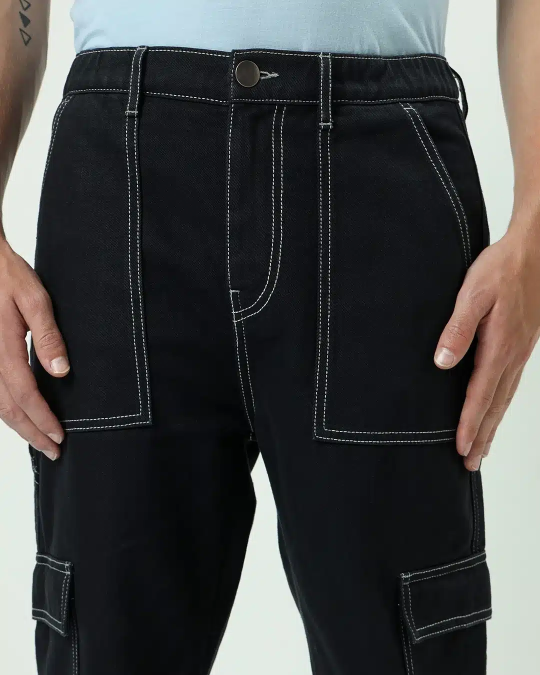 men-s-black-baggy-cargo-jeans-624262-1700137017-5