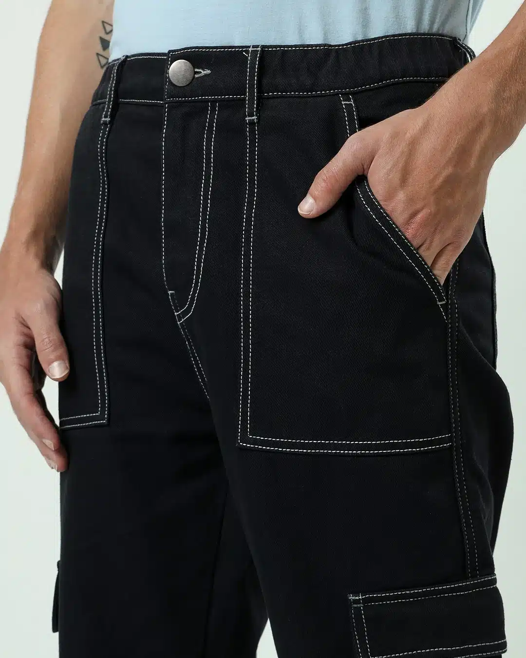 men-s-black-baggy-cargo-jeans-624262-1700137022-6