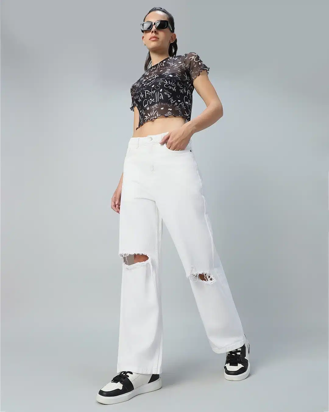 women-s-white-baggy-straight-fit-distressed-jeans-624267-1701778957-4