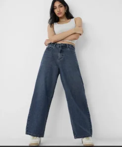 Barrel-Fit Denim Meadow Women Jeans