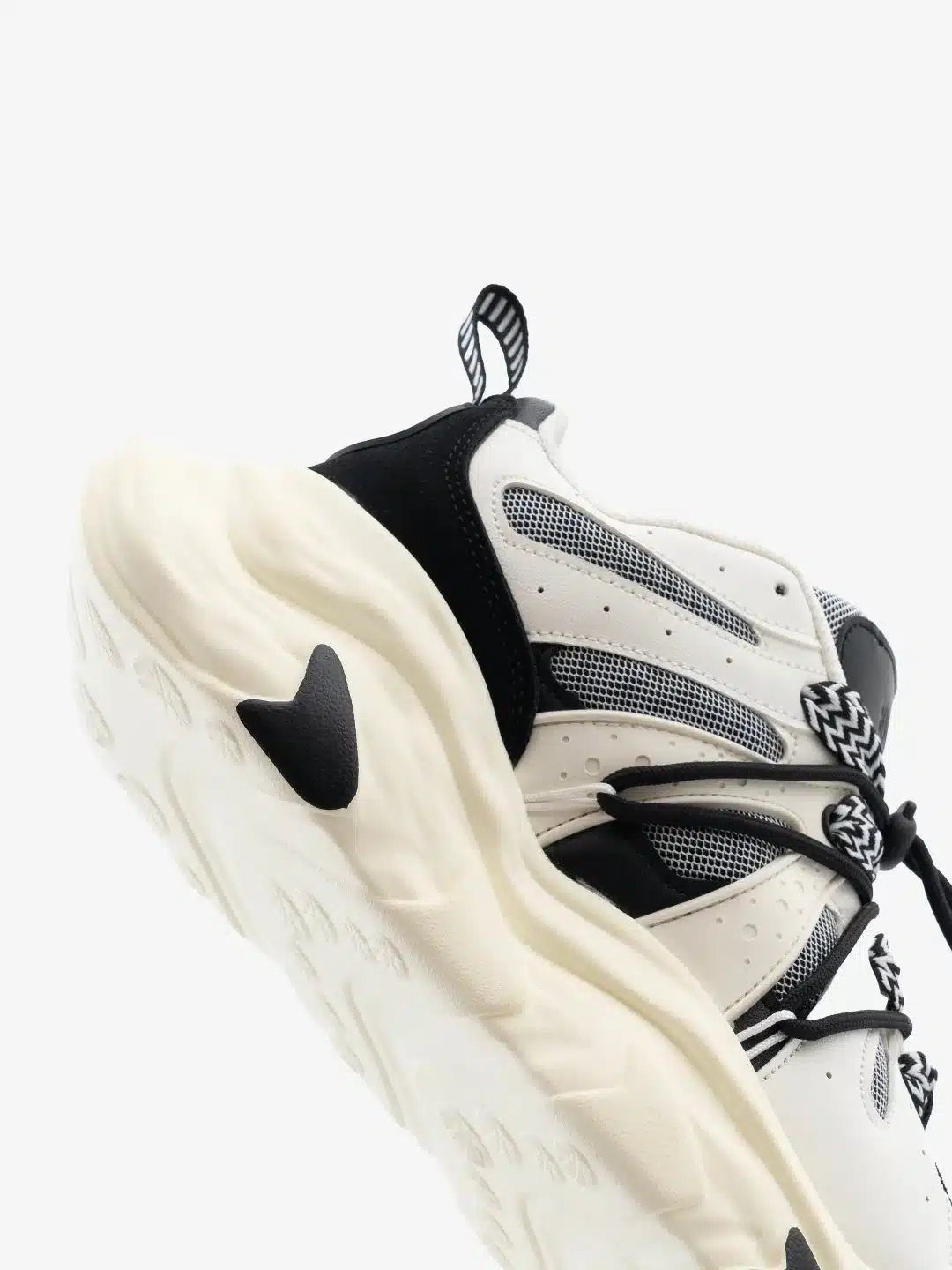 Untitled-27_09962029-78e2-43fb-9a00-ea9ff7b49eed