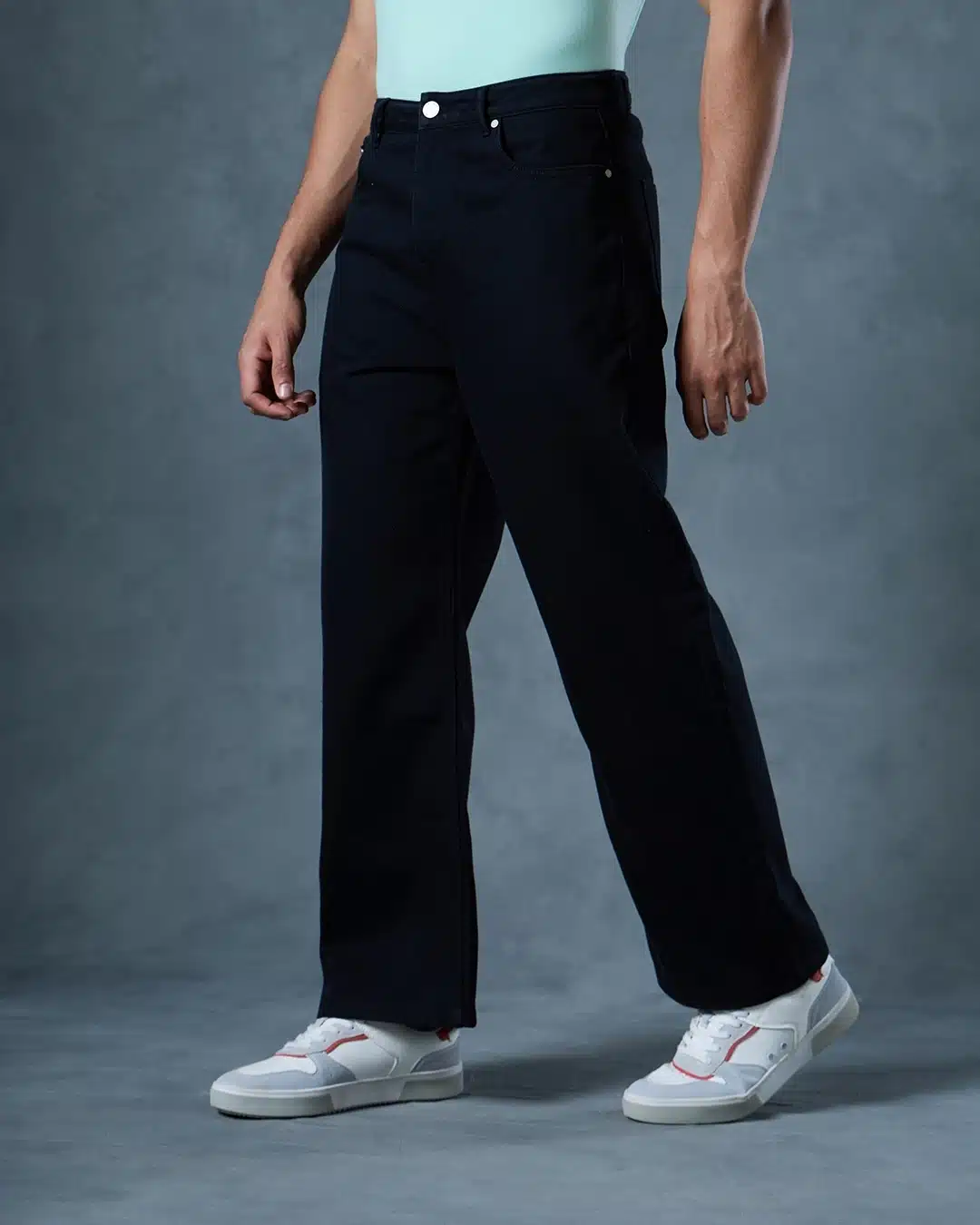 men-s-black-straight-fit-jeans-624701-1707977188-2