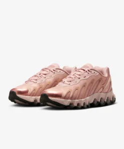 Elevated Elegance – Dn8 Women’s Footwear