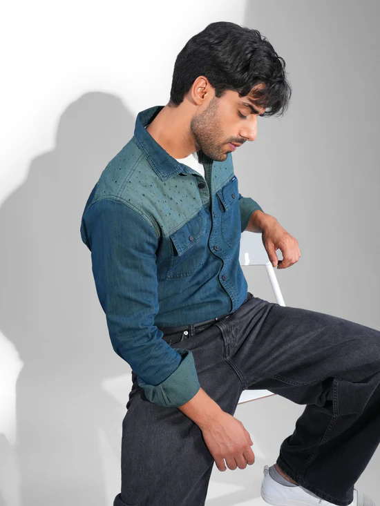 emerald-avian-dual-tone-casual-denim-shirtdenimmodel-pose-7338027