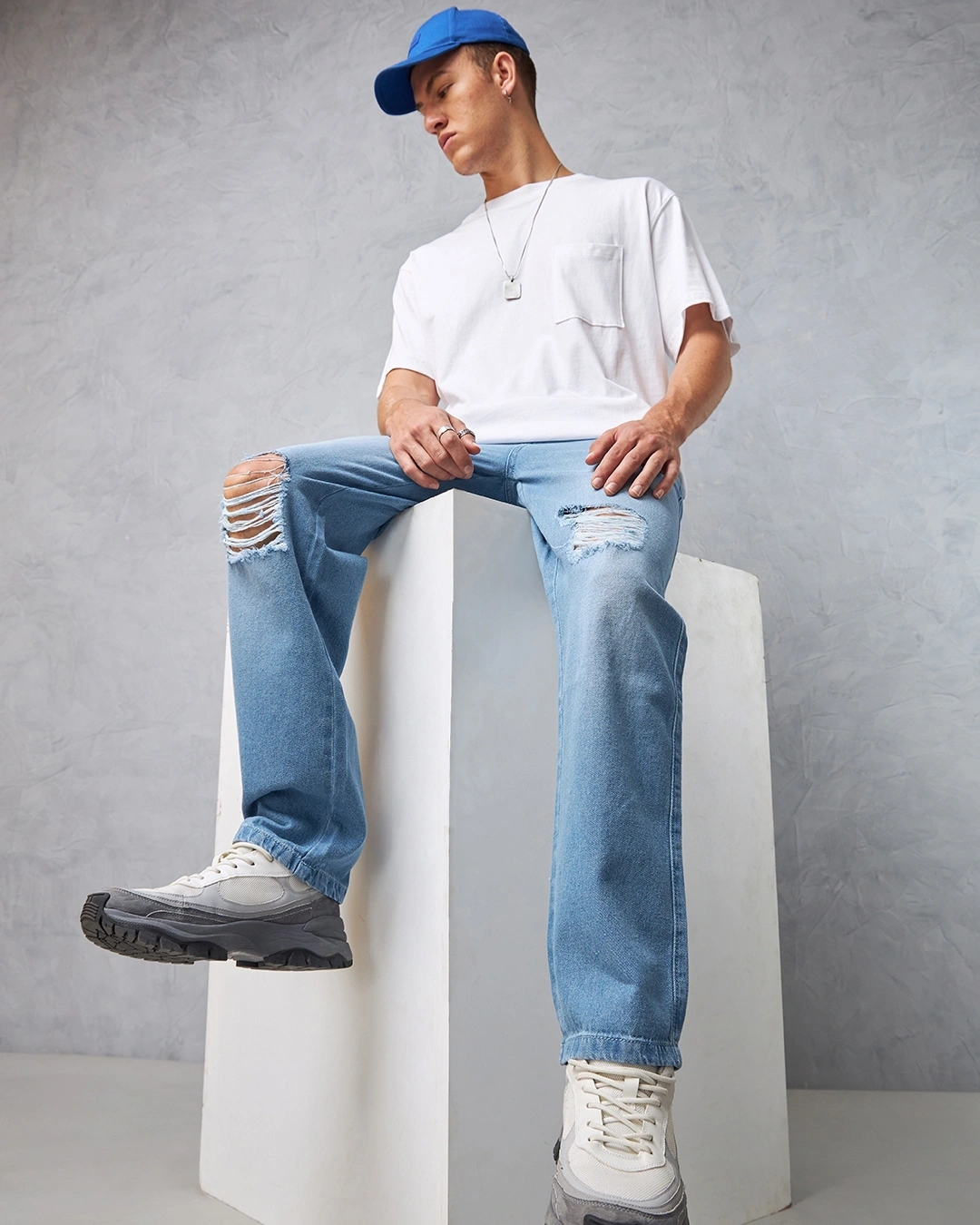 men-s-blue-jeans-624697-1703671551-4