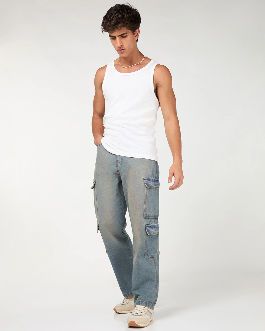 men-s-blue-straight-fit-cargo-jeans-684677-1760333390-4